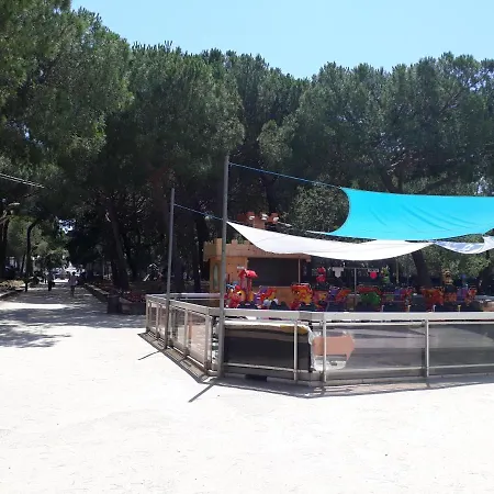 T3 Le President Proche Pinede Αντίμπ