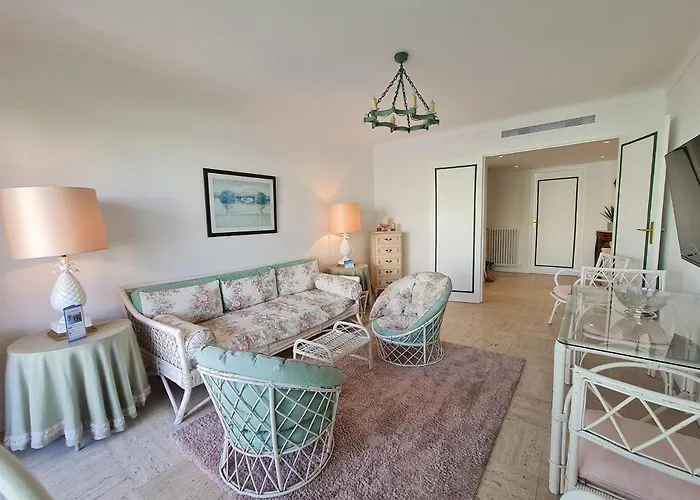 T3 Le President Proche Pinede Appartement